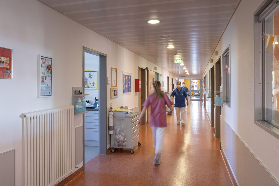 Auf der Station ist vormittags viel los